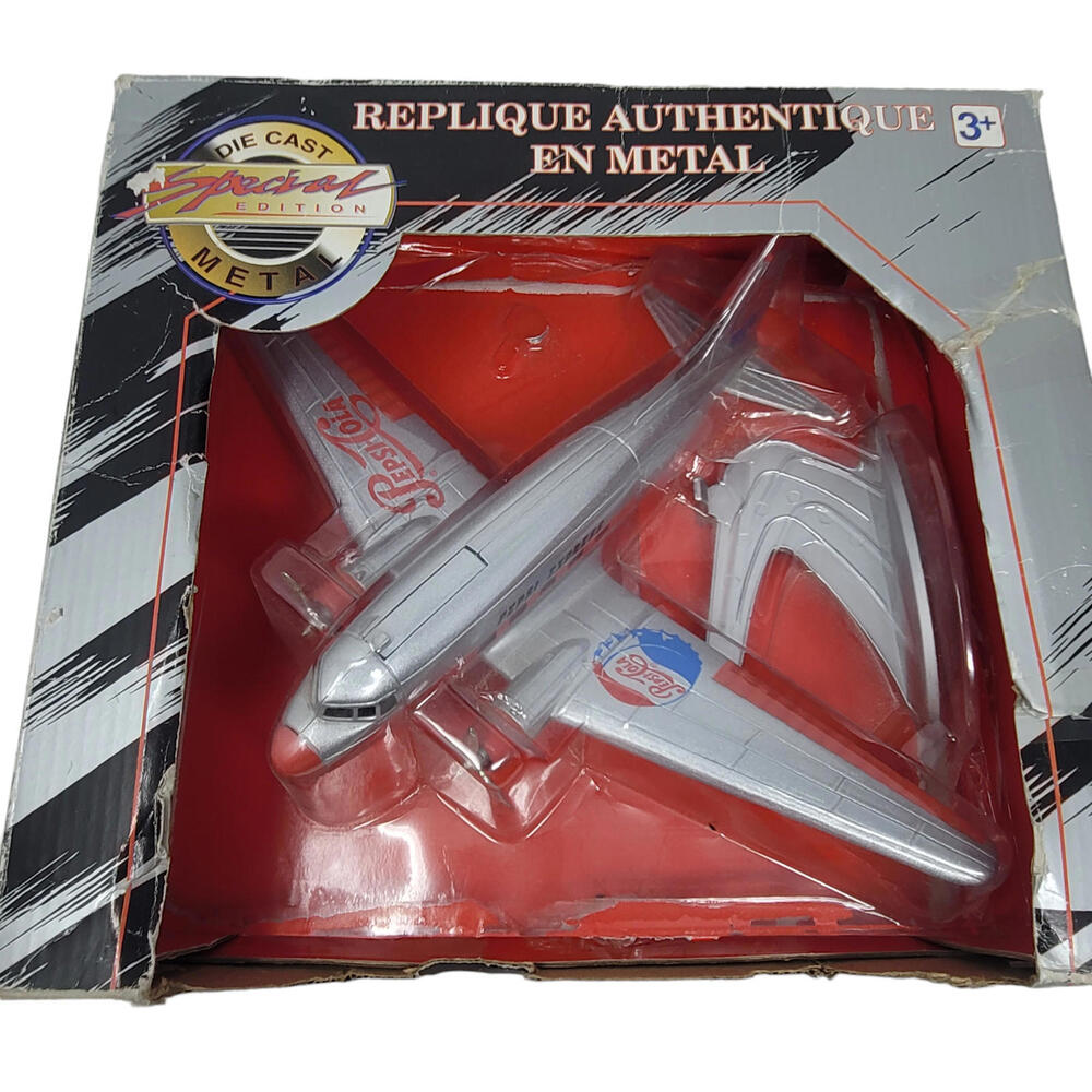 Golden Classic Diecast DC-3 Pepsi Cola Airplane plane with Coin Bank Douglas